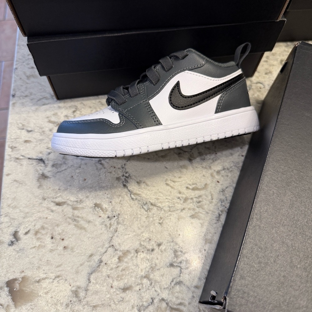 Nike Youth Gray and White Sneakers